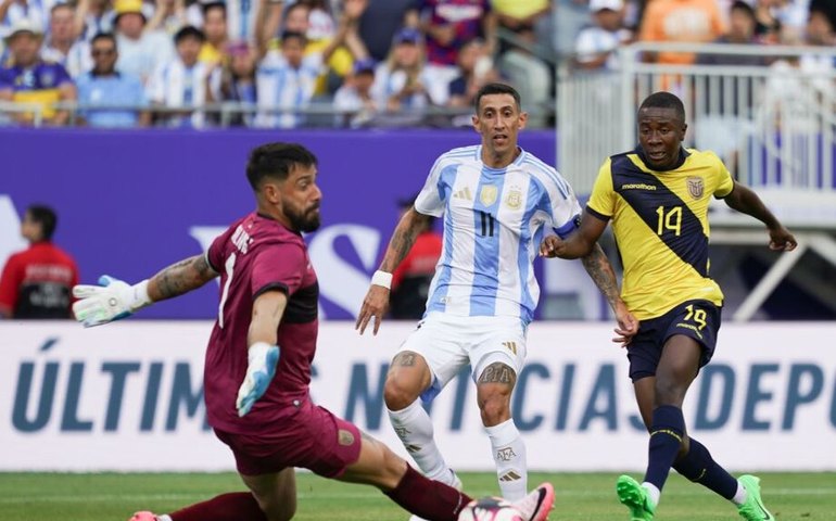 Di María marca, Messi reaparece, e Argentina bate o Equador em amistoso para Copa América