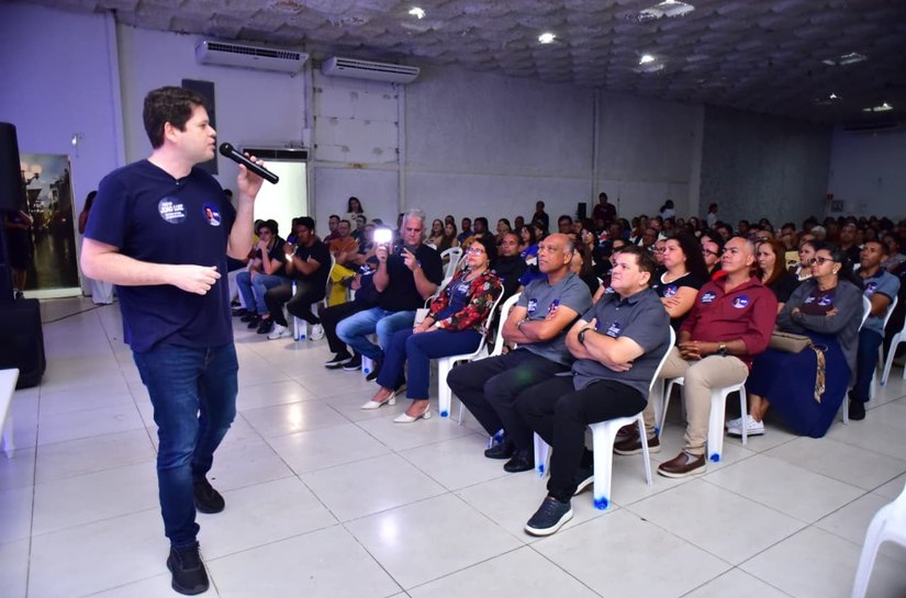 Davi Davino Filho destaca saúde como prioridade durante encontro com lideranças religiosas