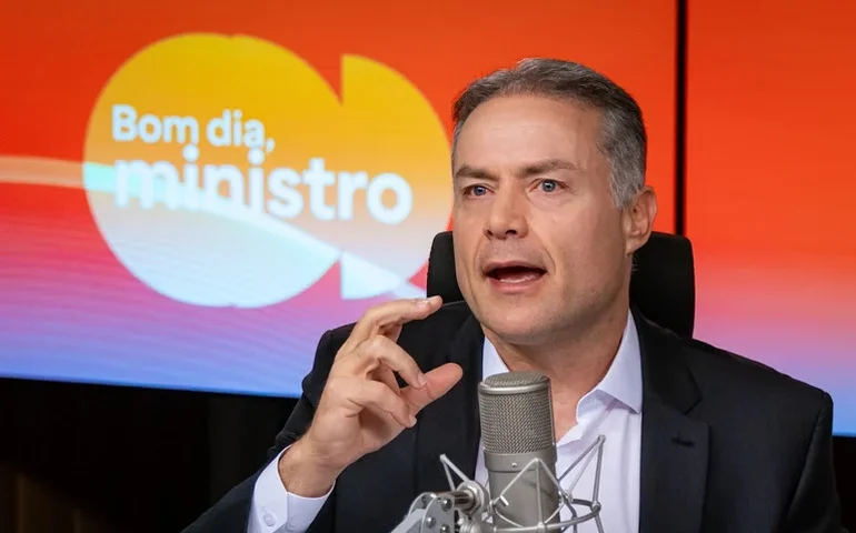 “Vamos fiscalizar 100% dos fretes e o piso será cumprido”, afirma Renan Filho sobre MP que endurece penalidades e protege caminhoneiros