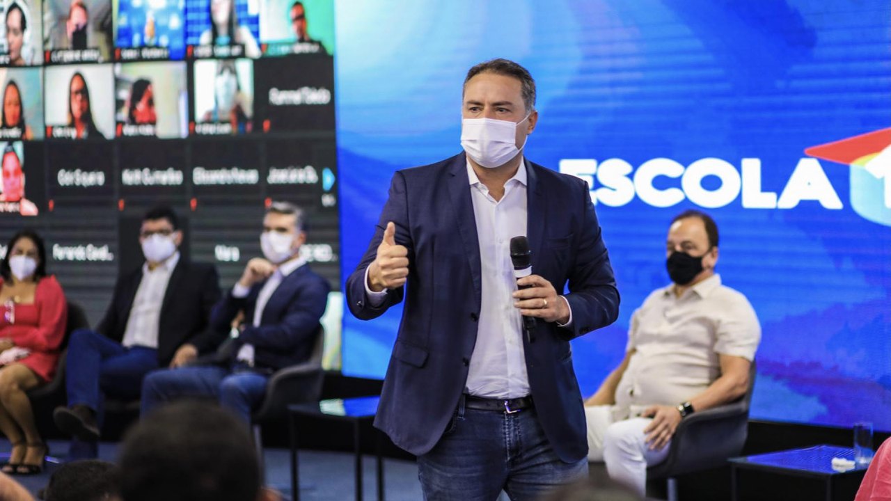 Governo de AL dobra premiação aos municípios e vai investir R$ 200 milhões no Escola 10