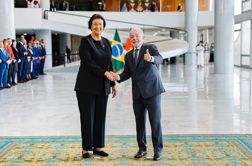“Brasil acompanha com entusiasmo o novo ciclo de crescimento do Suriname”, declara Lula em visita da presidenta Jennifer Geerlings-Simons
