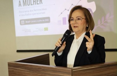 “A violência doméstica não se combate só com punição”, afirma ministra Marluce Caldas em evento sobre 20 anos da Lei Maria da Penha