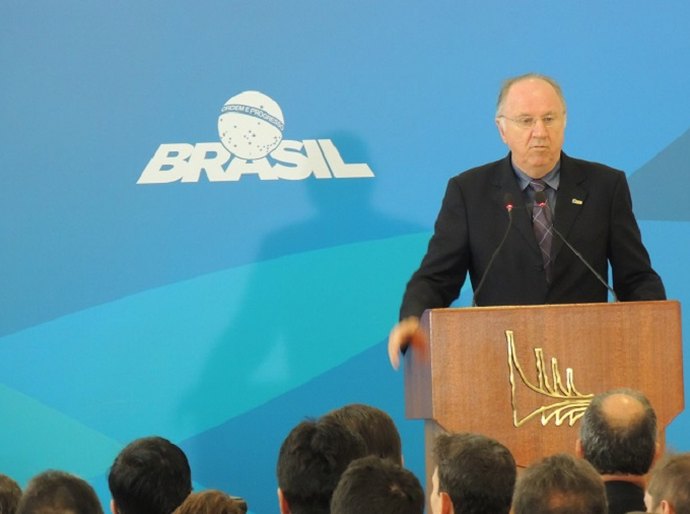 Temer recebe prefeitos e garante ajuda financeira ainda em dezembro
