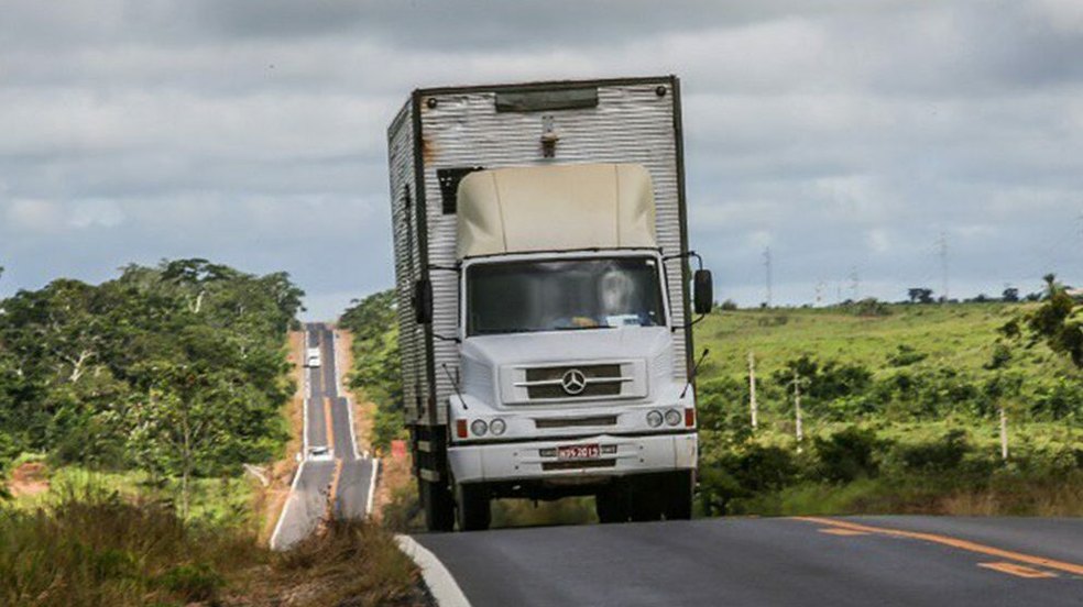Entidades assinam carta aberta a Bolsonaro contra tabelamento de frete