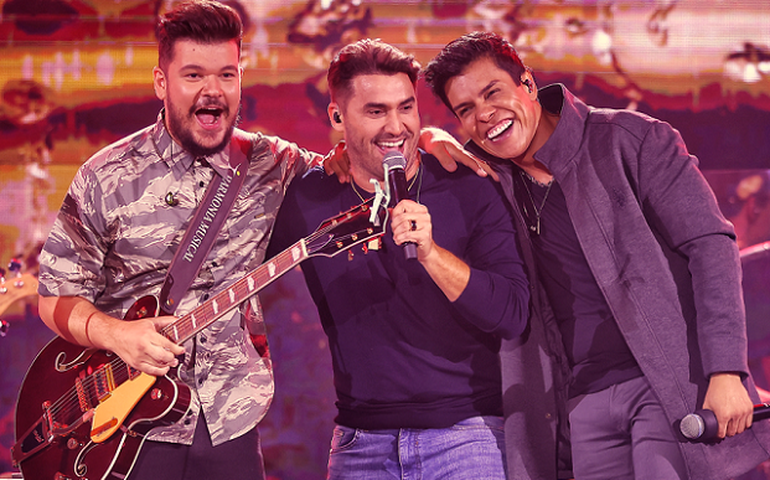 Paulo e Nathan divulgam single com Tayrone