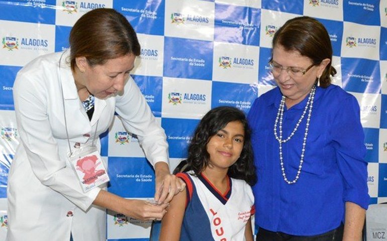 Sesau orienta como prevenir o HPV e sobre as causas em homens e mulheres