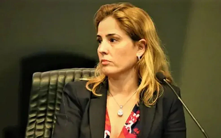 Corregedor abre investigação sobre Gabriela Hardt por 'retaliação' a delator