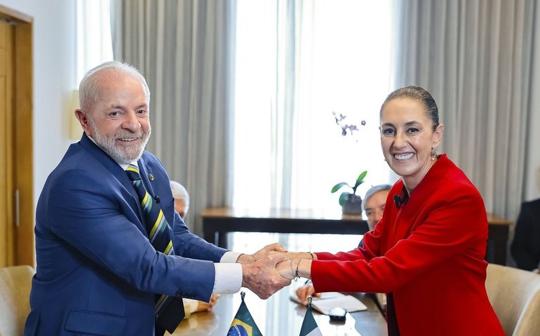 Lula e presidenta do México planejam encontro entre empresários dos dois países