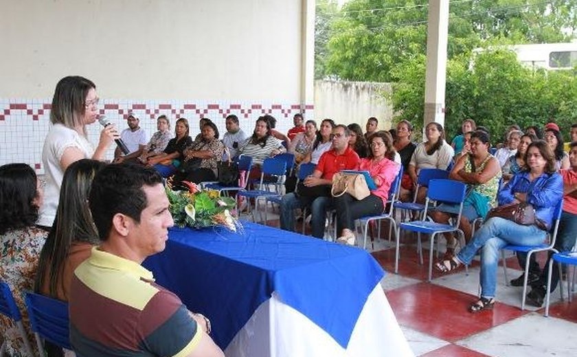 Novos conselheiros escolares da rede estadual no Sertão são empossados pela SEE