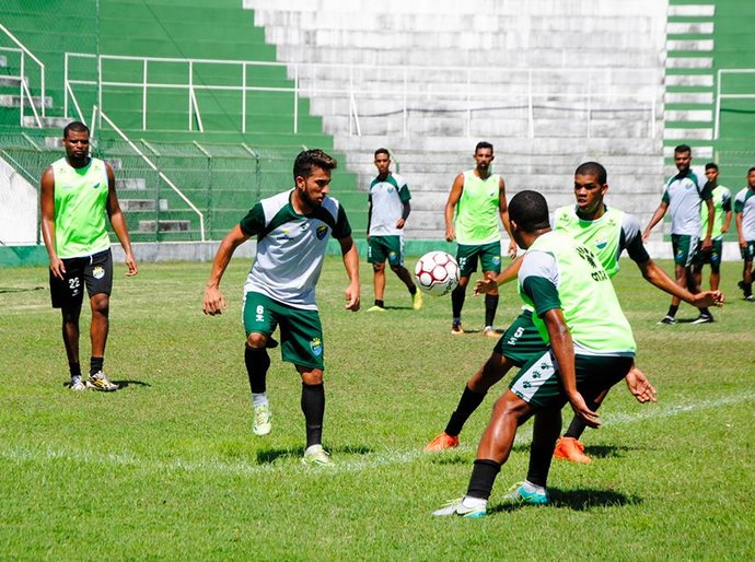 Coruripe fez apronto e está concentrado para enfrentar o Sergipe neste sábado