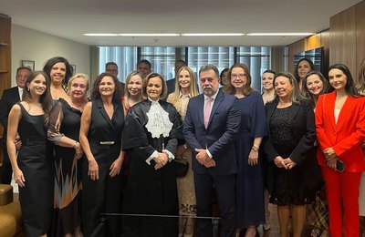 Ministra Marluce Caldas toma posse no Superior Tribunal de Justiça com presença de representantes do Ministério Público de Alagoas