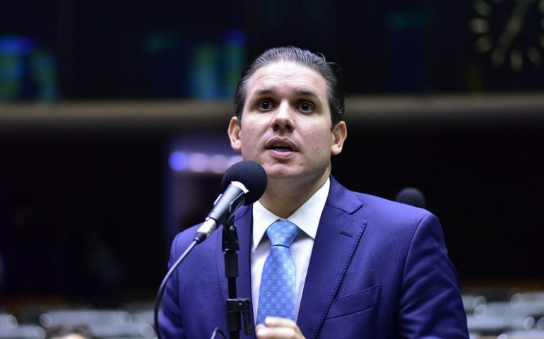 Líder do governo diz que há '100% chances' de vitória de Hugo Motta para presidência da Câmara