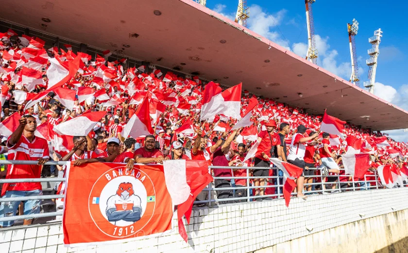 CRB Conquista Vitória Importante Contra o Coritiba no Rei Pelé