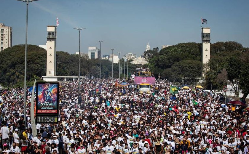 Em Marcha para Jesus, Nunes diz a fiéis paulistanos: 'eu amo Jesus'