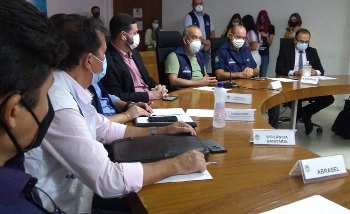 Prefeitura discutiu com setor produtivo medidas de incentivo à vacinação