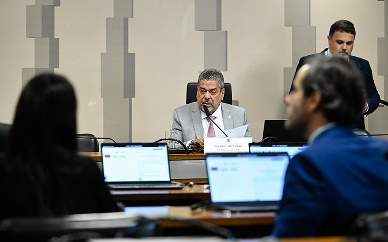 CTFC aprova projeto que disciplina cobrança de diárias em hotéis