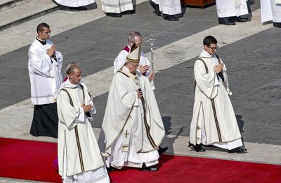 Papa proclama Paulo VI novo santo da Igreja Católica 