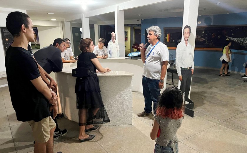 Observatório do Cepa oferece aula de astronomia em noite de superlua