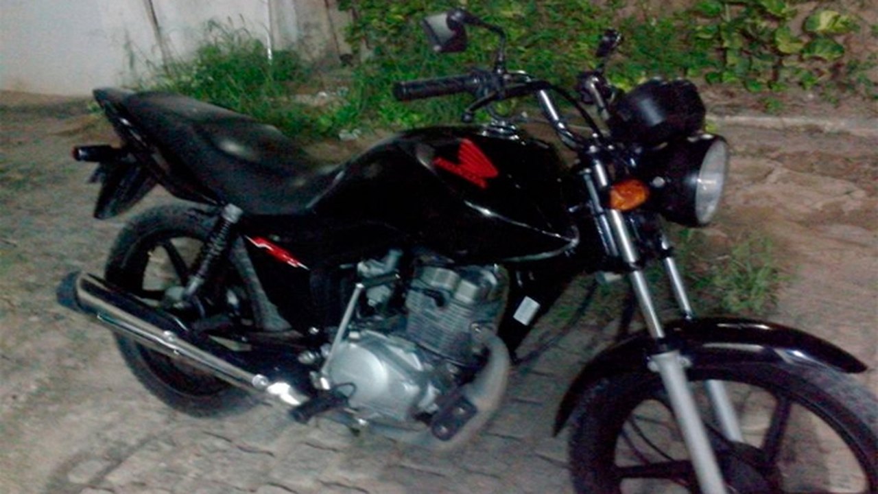 Oplit identifica acusados de assalto em estacionamento