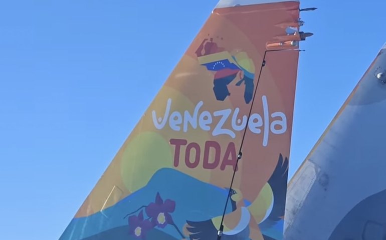 Aviões militares da Venezuela exibem pintura de mapa do país com território de Essequibo; vídeo