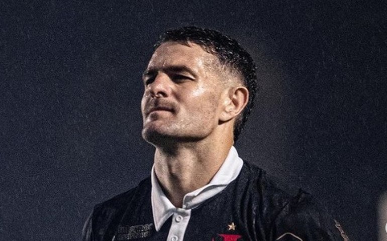 Vegetti não garante permanência e diz que valentia garantiu Vasco na Série A