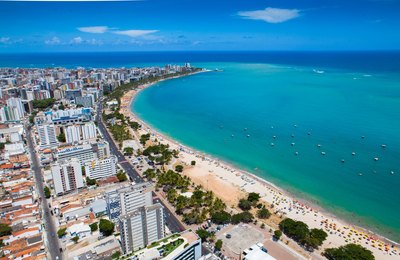 Maceió recebe dois prêmios por destino mais vendido do Brasil