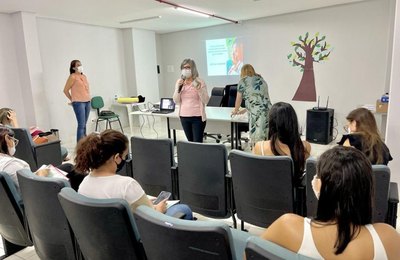 Método Canguru: Profissionais da Atenção Básica são capacitados para atender bebês prematuros