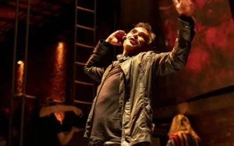 Teatro Oficina(SP) chega ao Sesc Palladium com 'Paranóia', quase-solo de Marcelo Drummond