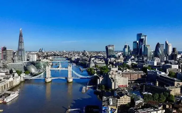 Produção industrial do Reino Unido cresce 0,8% em junho ante maio