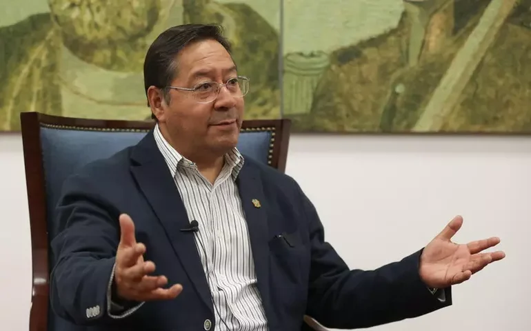 Ex-presidente da Bolívia Luis Arce é preso por suposto desvio de verbas