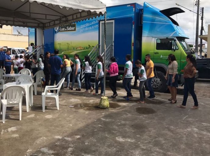 Eletrobras leva projeto Luz do Saber para Rio Novo, Viçosa e Maravilha