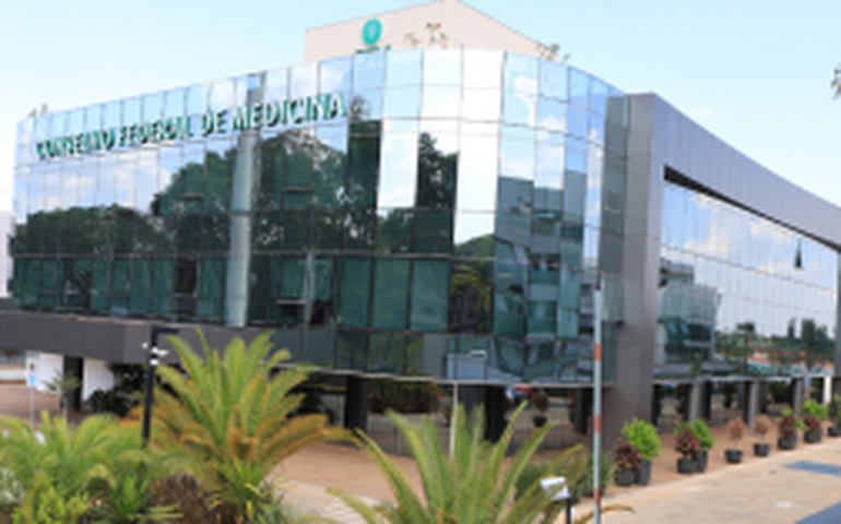 CFM cria novas regras para regulamentar relação entre médicos e indústria farmacêutica