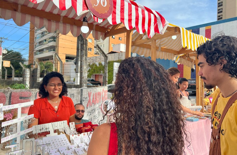 Feirinha da Gambiarra reúne mais de cem expositores em Aracaju neste domingo