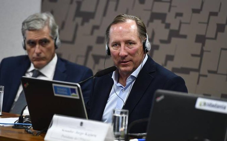 Após reunião secreta com Textor, senadores falam em 'indícios' de manipulação de resultados