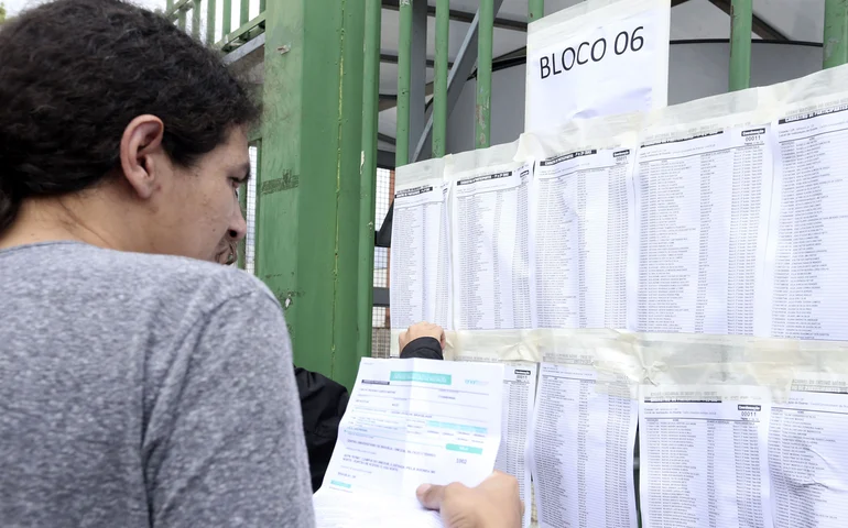 Enem 2024: veja 6 temas possíveis para a redação deste ano