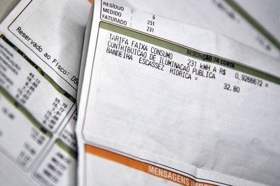 Mais de 39 mil famílias de Maceió podem perder desconto na conta de luz