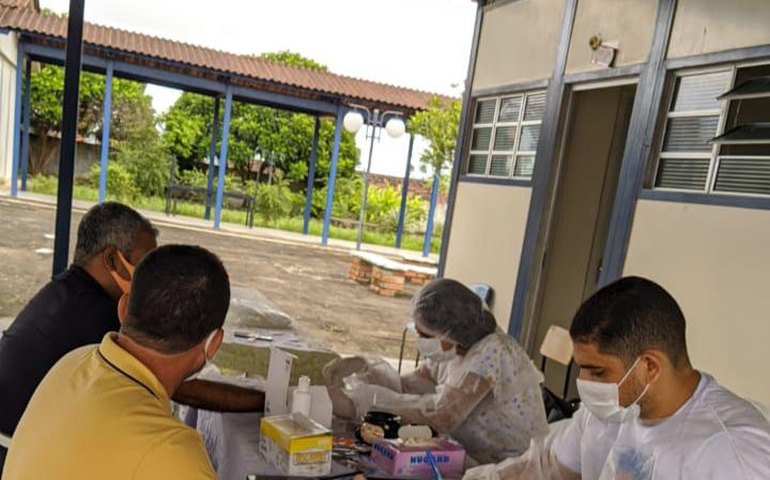 Covid-19: Saúde de Branquinha realiza testagem de profissionais da educação; administração e assistência