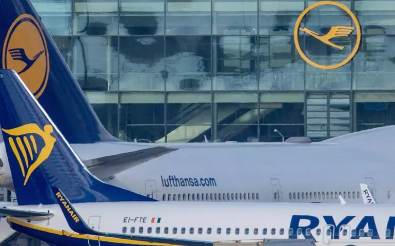 Turbulência em avião rumo a Milão deixa 9 feridos