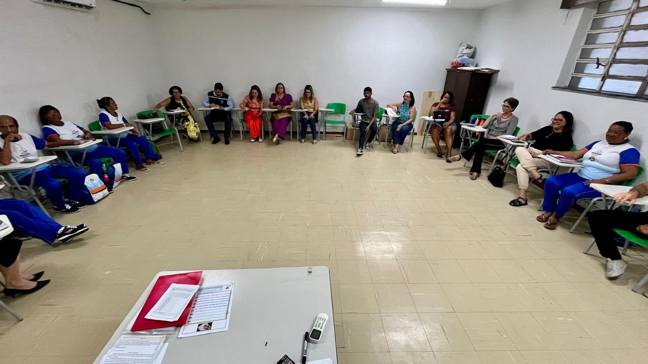 MPAL e MPF visitam primeira turma EJAI Diversidade de Maceió (AL)