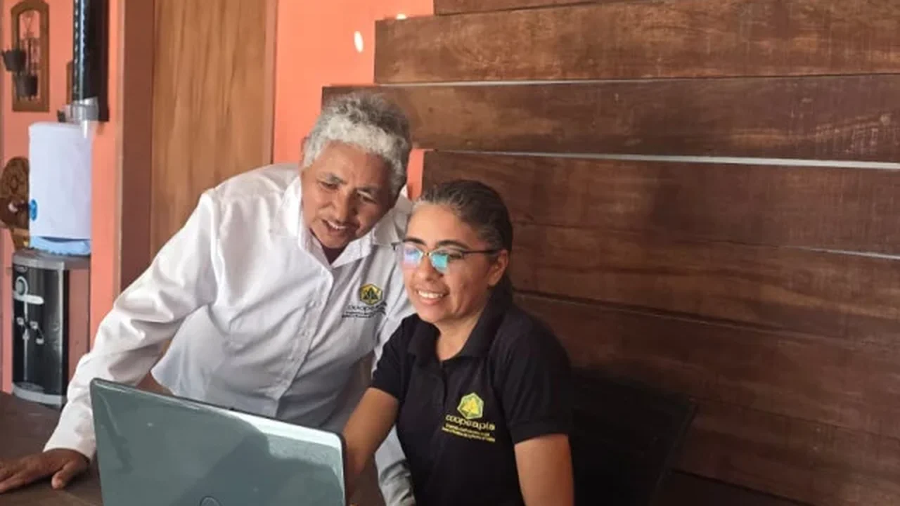 Mães que cooperam, transformam e inspiram em Alagoas
