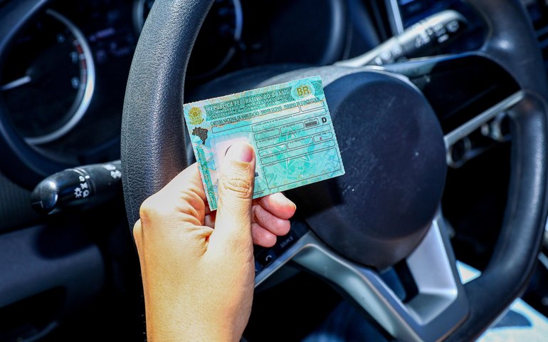 Governo oficializa novas regras para obtenção da CNH no Brasil