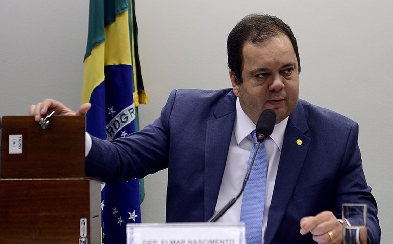 Relator traz parecer de projeto do ICMS e inclui gatilho para compensar Estados