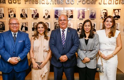 Tribunal de Justiça de Alagoas empossa três oficialas de justiça