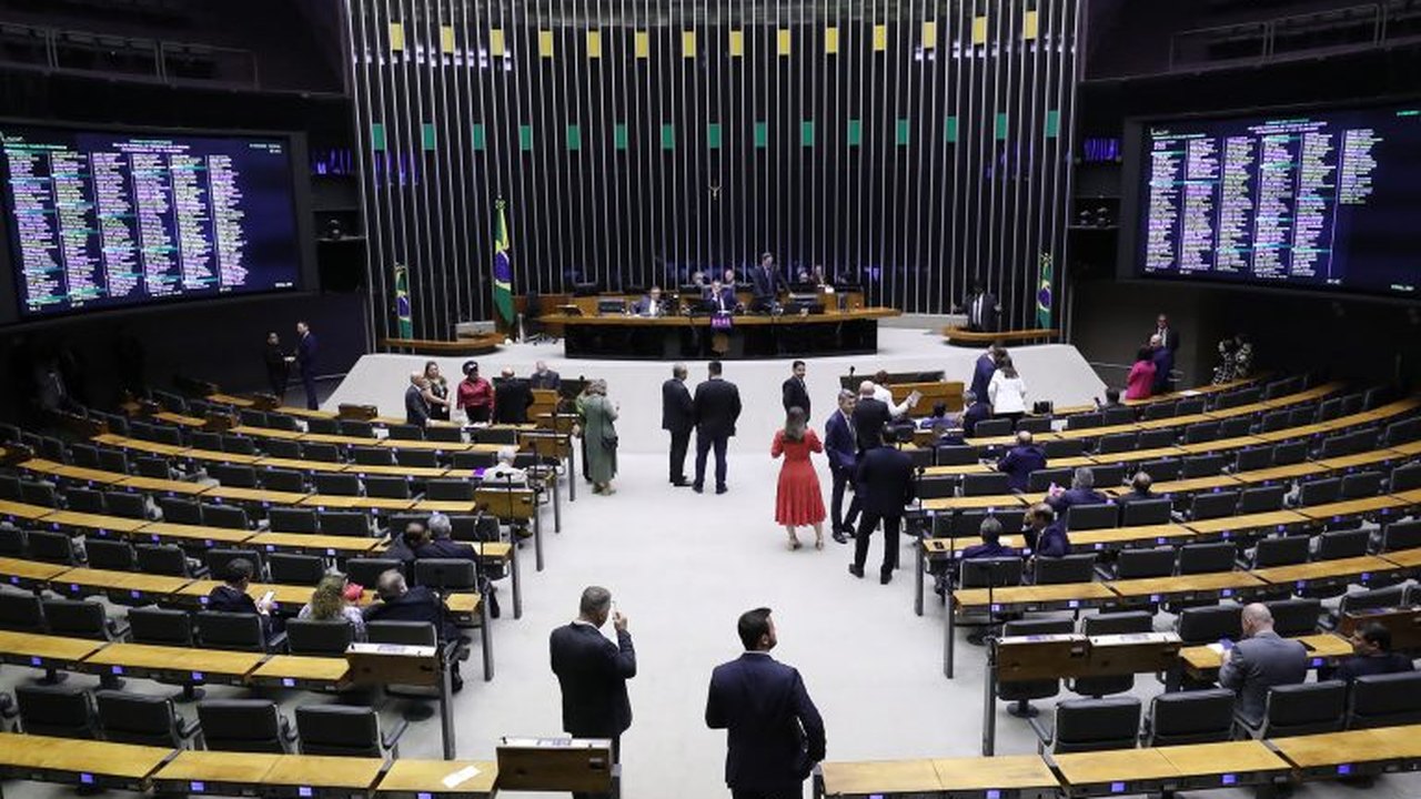 Dia Mundial do Pedestre é tema do programa 'Dedo de Prosa'