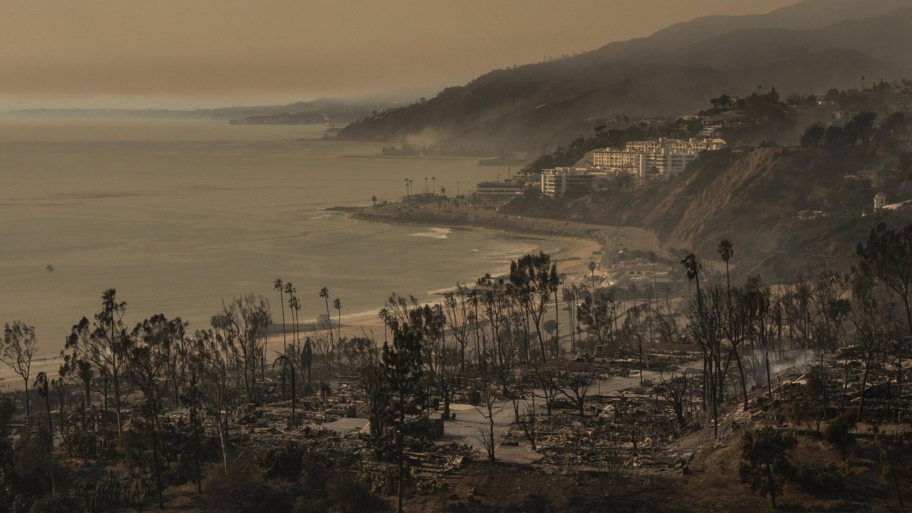 Rede de água de Los Angeles é inadequada para combater grandes incêndios, diz mídia