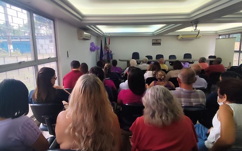 Alagoas Lilás no DER destaca importância da conscientização sobre a violência contra a mulher