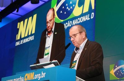 Carta da Marcha destaca união do movimento municipalista e conquistas nos Três Poderes