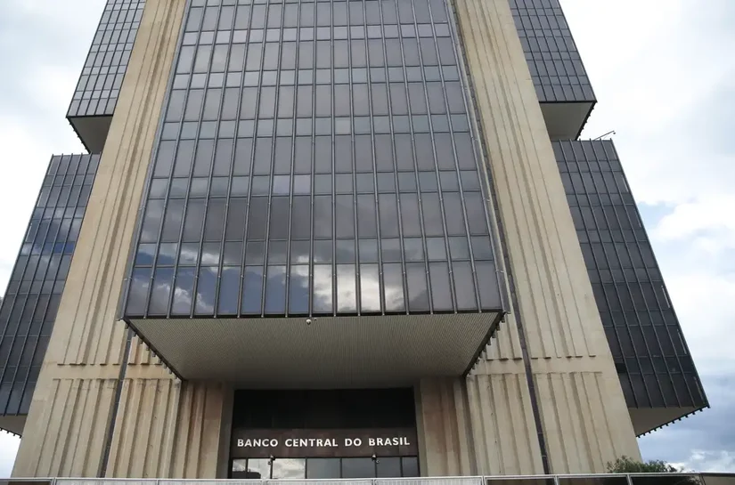Entidades financeiras defendem atuação do Banco Central no caso Master