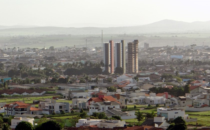 Ordem de serviço para construção do Hospital Metropolitano do Agreste é assinada nesta quinta