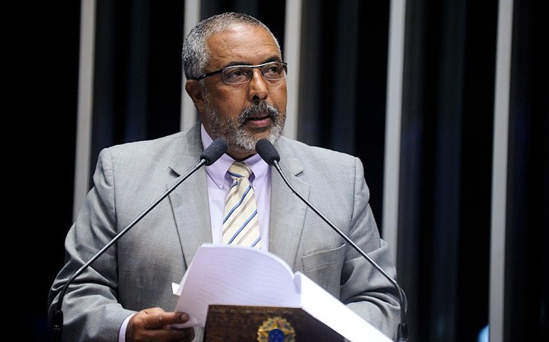 Plenário pode votar reforma política, fim da prescrição para estupro e Simples Municipal